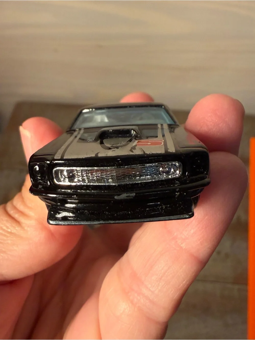 Hot Wheels 1998 Race Team Series IV '63 Corvette Racing '69 Ford Mustang #5